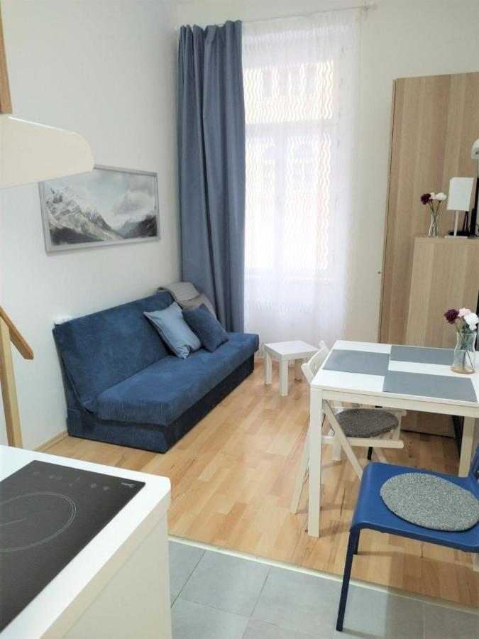 Side Street Apartments 프라하 외부 사진