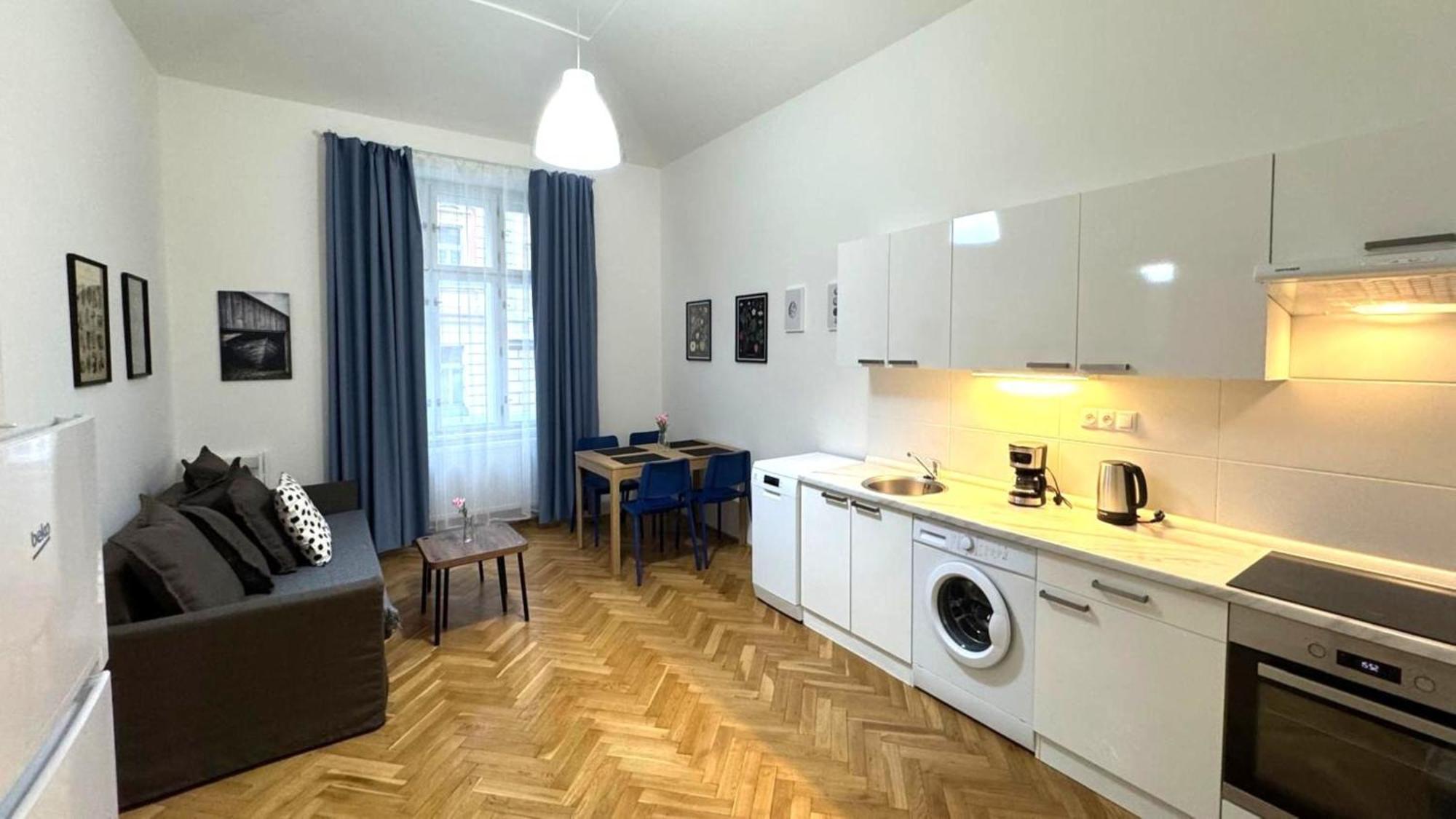 Side Street Apartments 프라하 외부 사진